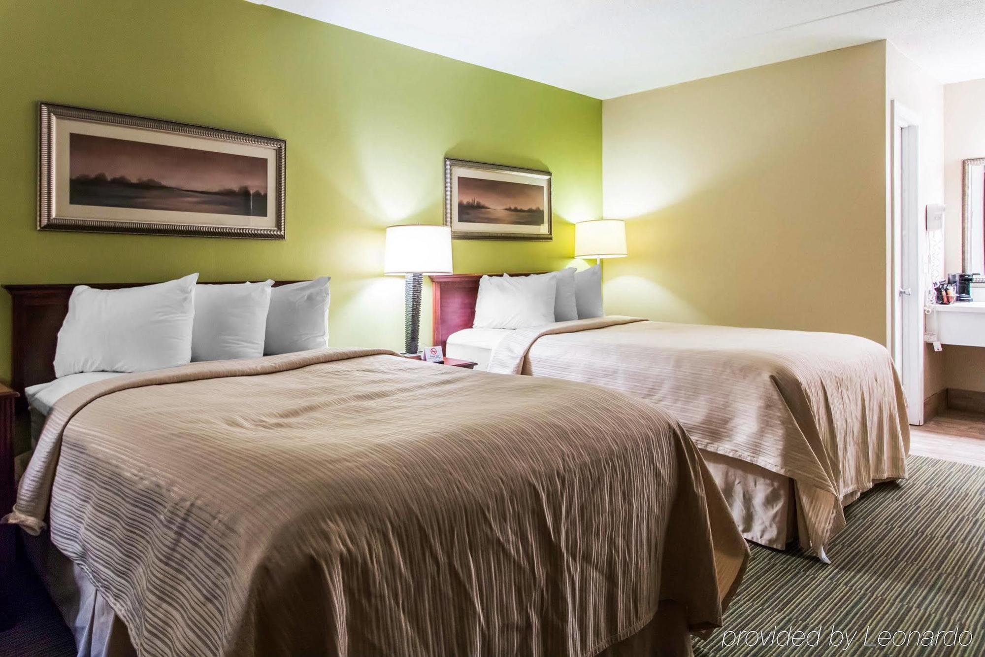 Rodeway Inn St. Helena - Beaufort South Frogmore Bagian luar foto