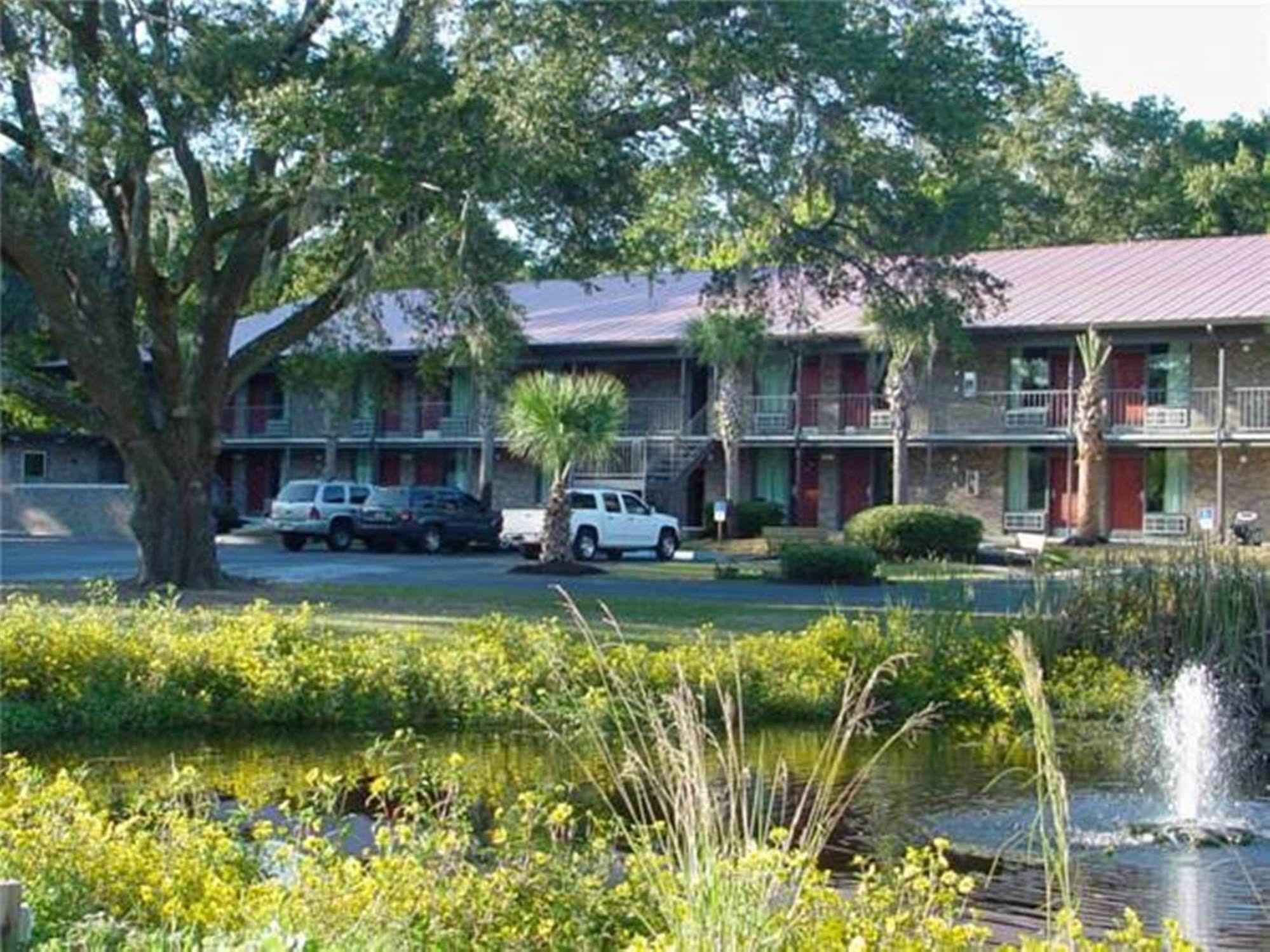 Rodeway Inn St. Helena - Beaufort South Frogmore Bagian luar foto